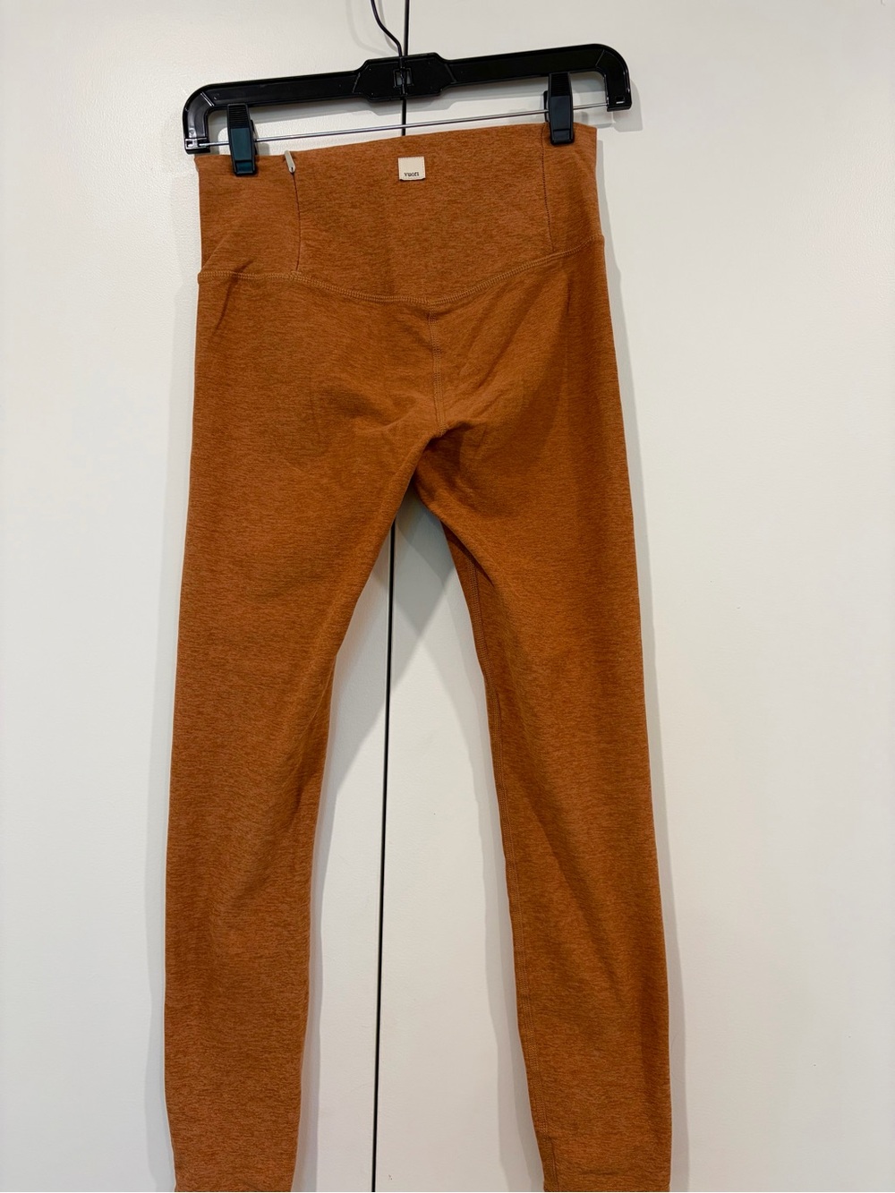 Vuori Rust/Orange High-Rise Active Leggings
